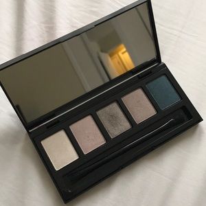 VS Eyeshadow Palette
